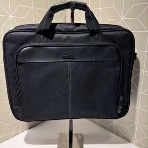Targus Traditional Notepac Case Messenger Bag fits 15.6-Inch Laptop, Black